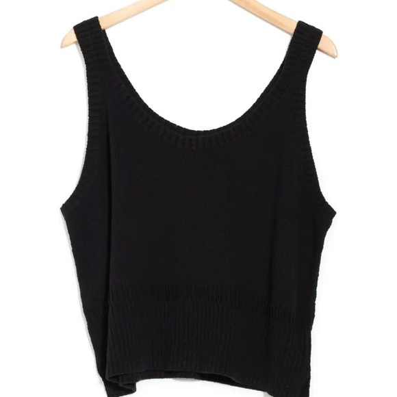 - Madewell Knit Top - Picture 1 of 4